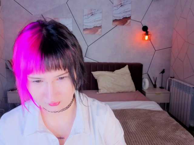 Ekimmj-age live cam on BongaCams