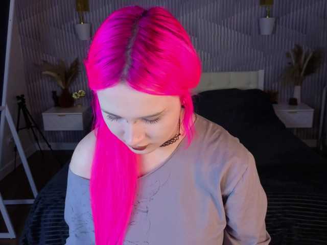 Ekimmj-age live cam on BongaCams