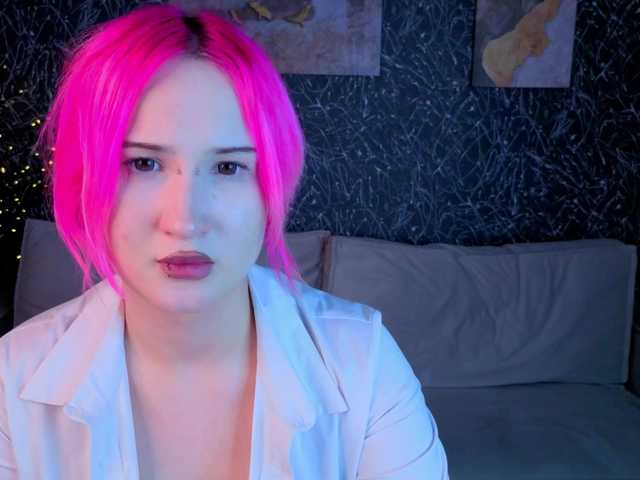 Ekimmj-age live cam on BongaCams