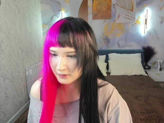 Ekimmj-age live cam on BongaCams