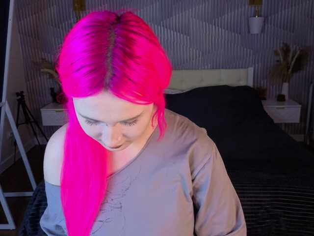 Ekimmj-age live cam on BongaCams