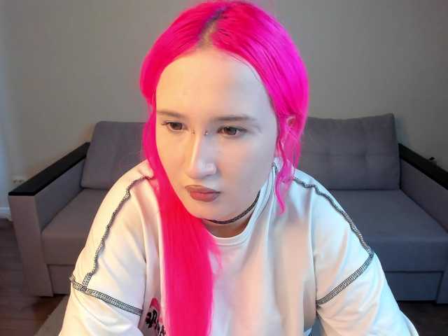 Ekimmj-age live cam on BongaCams