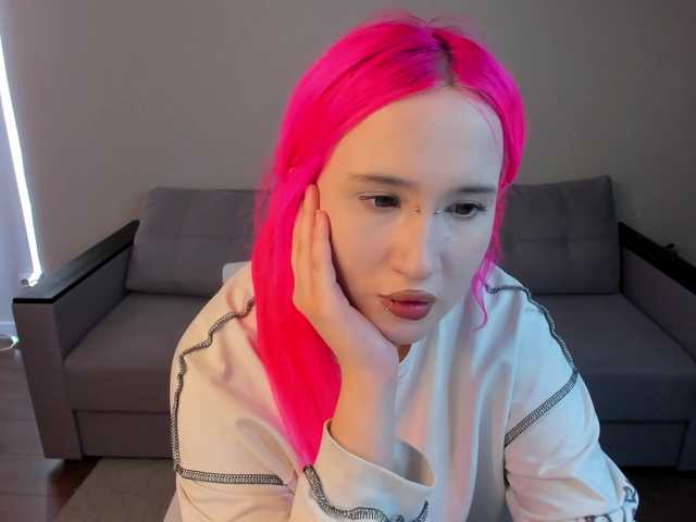 Ekimmj-age live cam on BongaCams