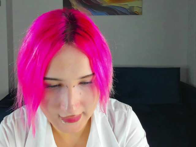 Ekimmj-age live cam on BongaCams