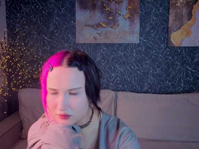 Ekimmj-age live cam on BongaCams