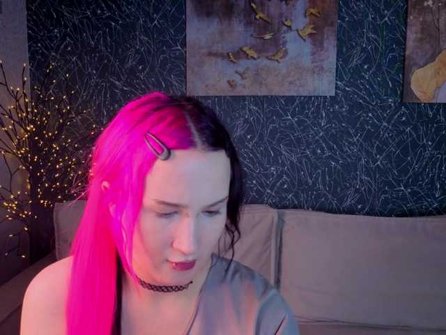 Ekimmj-age live cam on BongaCams
