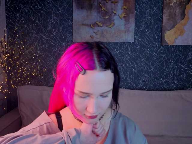 Ekimmj-age live cam on BongaCams