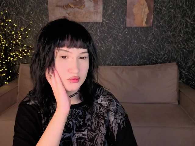 Ekimmj-age live cam on BongaCams