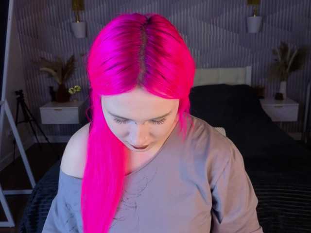 Ekimmj-age live cam on BongaCams