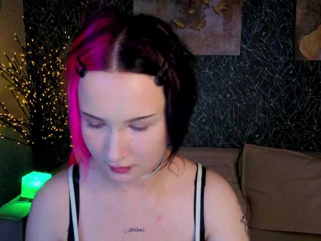 Ekimmj-age live cam on BongaCams