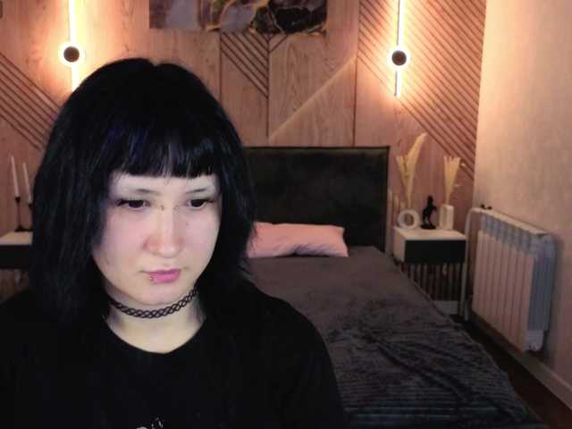 Ekimmj-age live cam on BongaCams