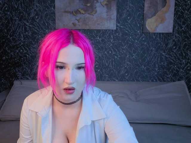 Ekimmj-age live cam on BongaCams