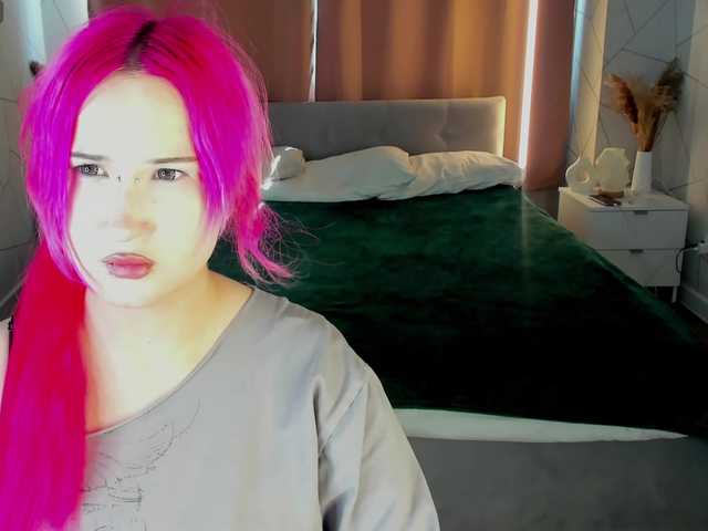 Ekimmj-age live cam on BongaCams