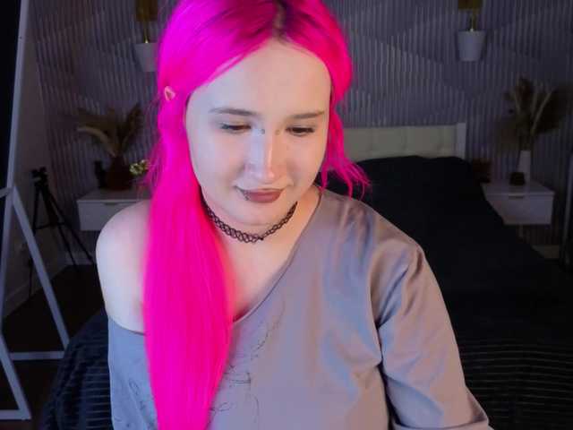 Ekimmj-age live cam on BongaCams