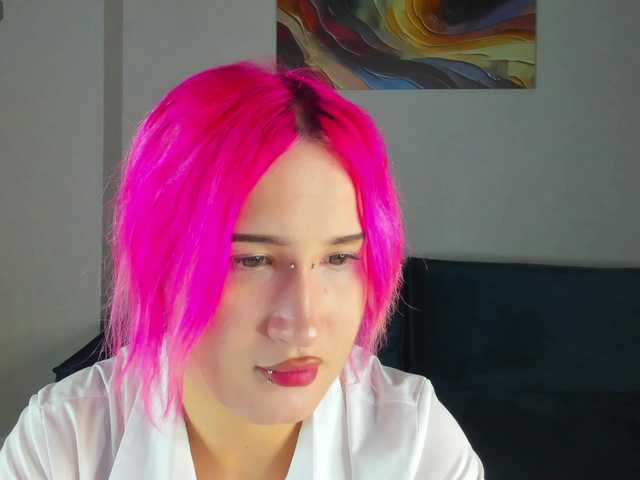 Ekimmj-age live cam on BongaCams