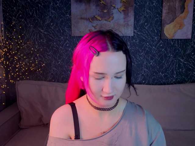 Ekimmj-age live cam on BongaCams