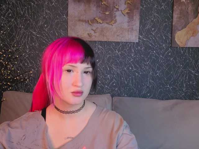 Ekimmj-age live cam on BongaCams