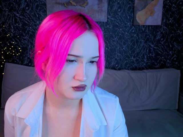 Ekimmj-age live cam on BongaCams