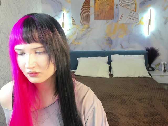 Ekimmj-age live cam on BongaCams