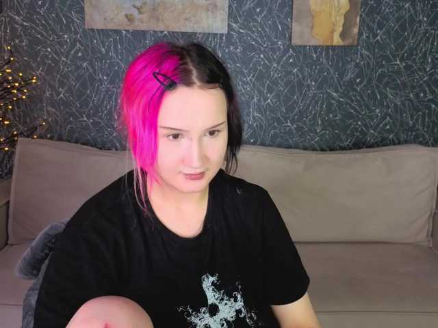 Ekimmj-age live cam on BongaCams