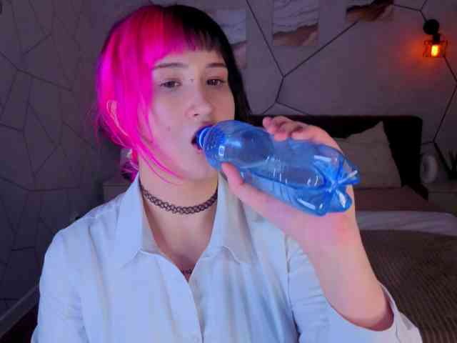 Ekimmj-age webcam