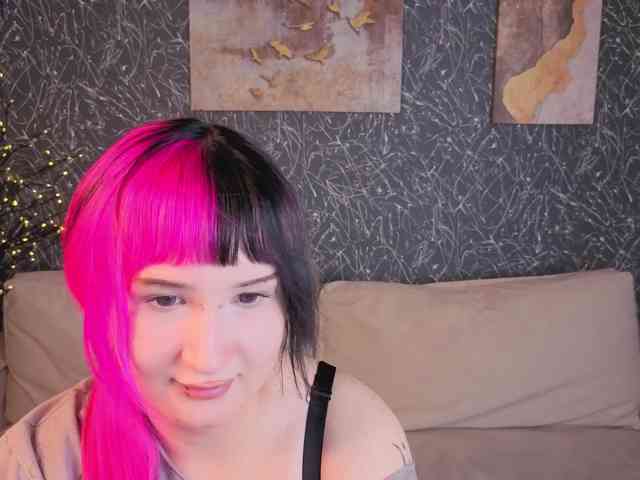 Ekimmj-age webcam