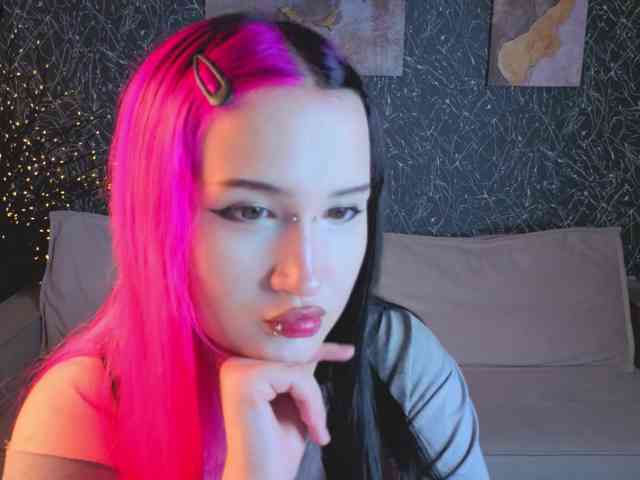 Ekimmj-age webcam