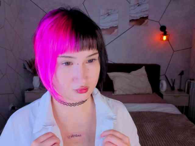 Ekimmj-age webcam