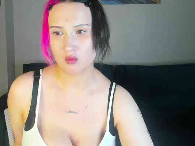 Ekimmj-age webcam