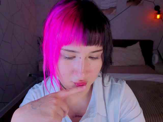 Ekimmj-age webcam