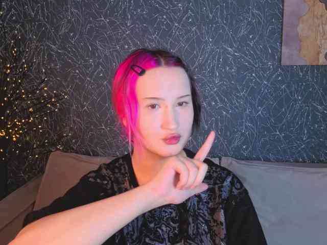 Ekimmj-age webcam