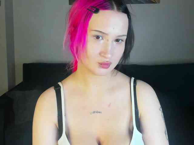 Ekimmj-age webcam
