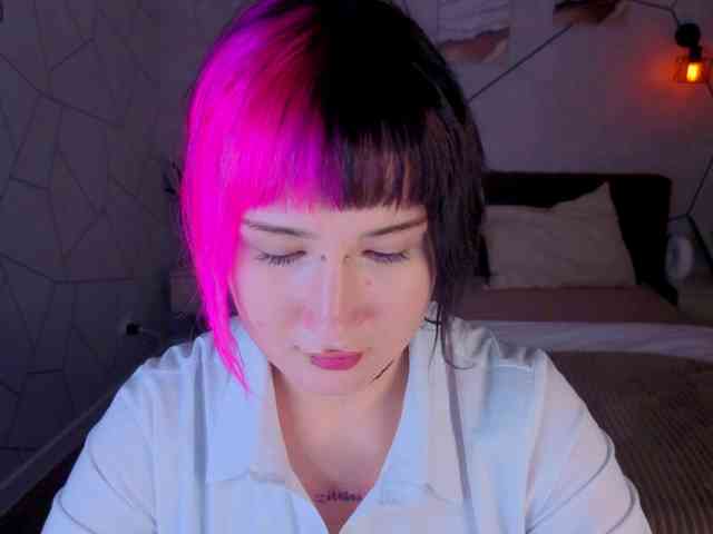 Ekimmj-age webcam