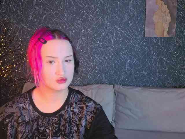 Ekimmj-age webcam