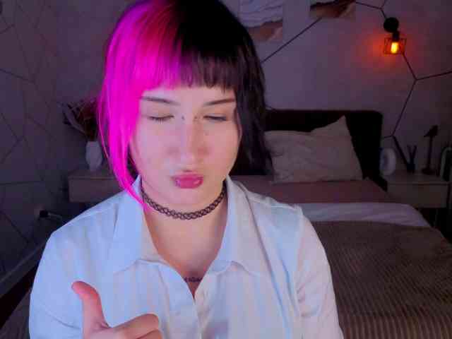 Ekimmj-age webcam