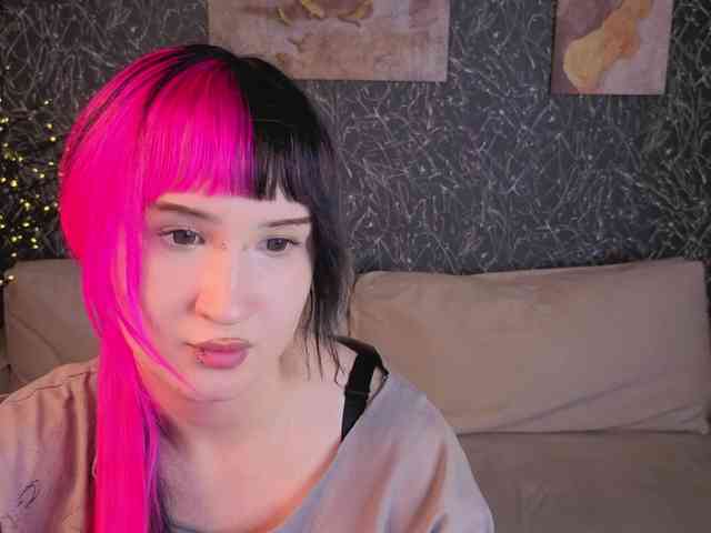 Ekimmj-age webcam