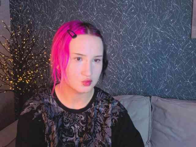 Ekimmj-age webcam