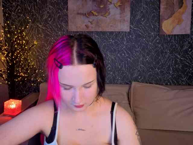 Ekimmj-age webcam