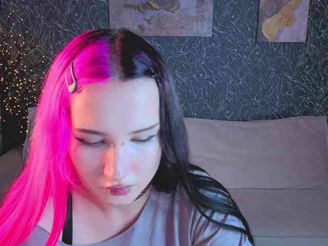 Ekimmj-age webcam