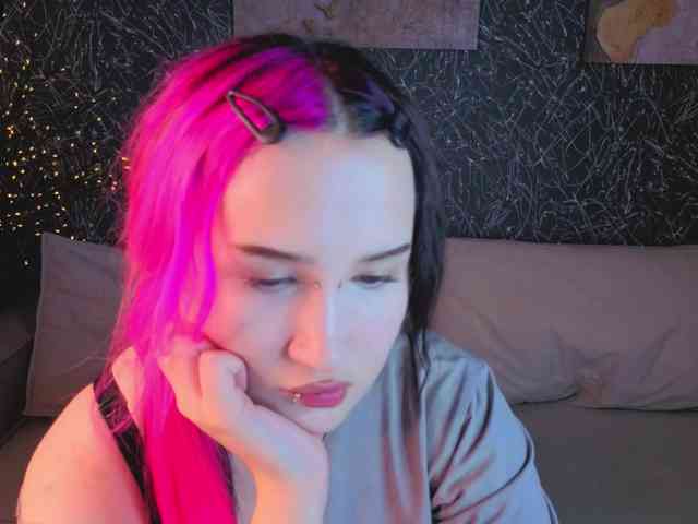 Ekimmj-age webcam