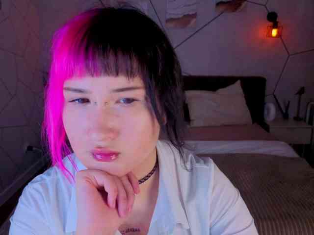 Ekimmj-age webcam