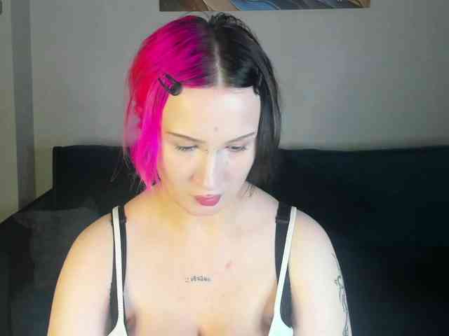 Ekimmj-age webcam