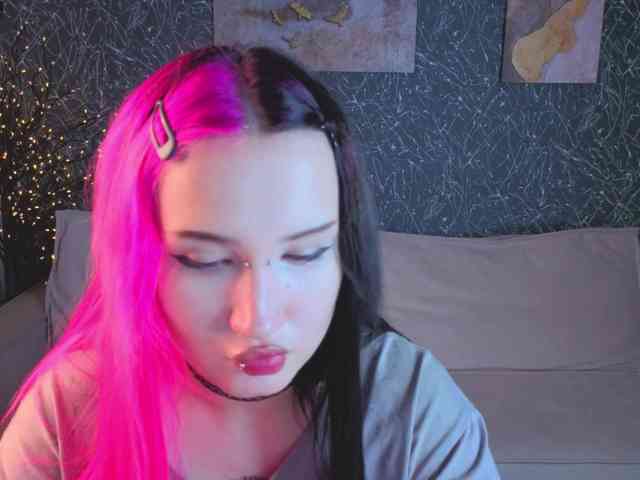 Ekimmj-age webcam