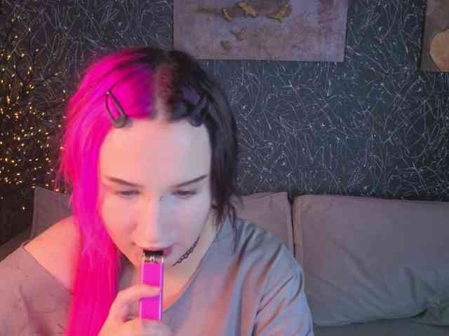 Ekimmj-age webcam