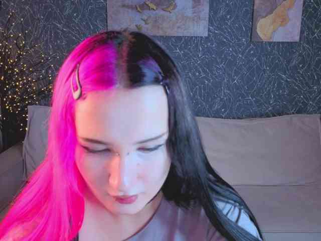 Ekimmj-age webcam