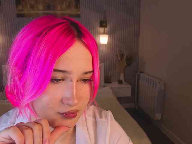 Ekimmj-age webcam