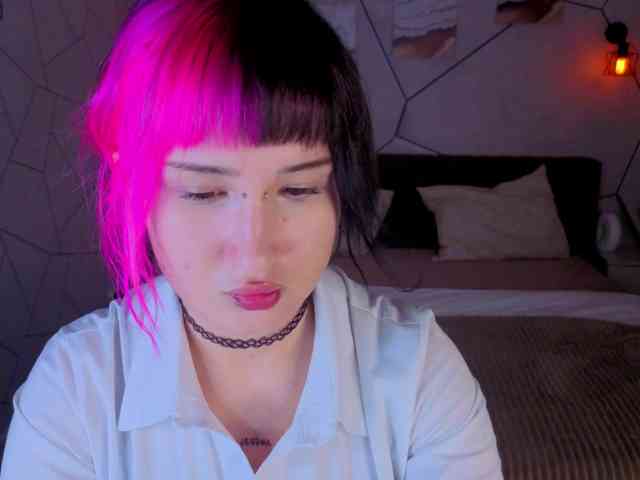 Ekimmj-age webcam