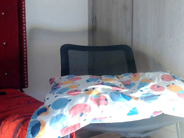 hotChantal2
