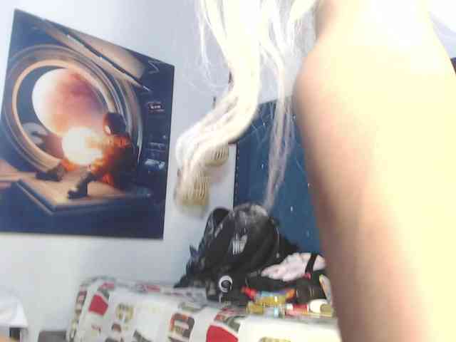 hotChantal2