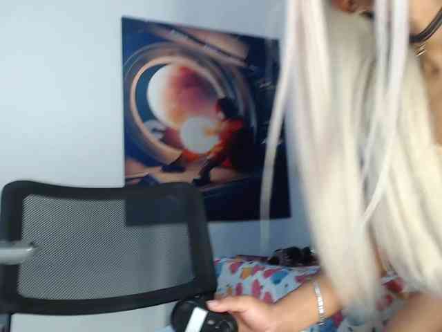 hotChantal2 Sex Cam Show